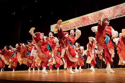 わいわい春祭りにて、ダンスチーム凛