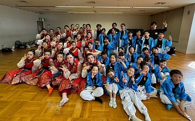 津市青少年芸術文化祭にてダンスチーム凛と凛ジュニア